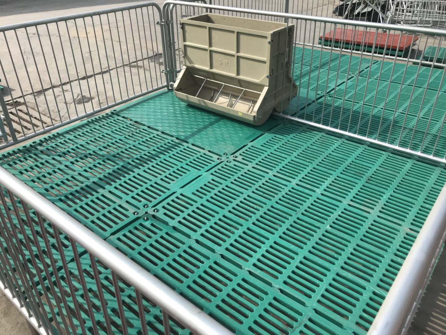 為什么復(fù)合漏糞板如此受歡迎？